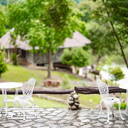 Nan Waterside Hong Bon Nern Bed and Breakfast Εξωτερικό φωτογραφία