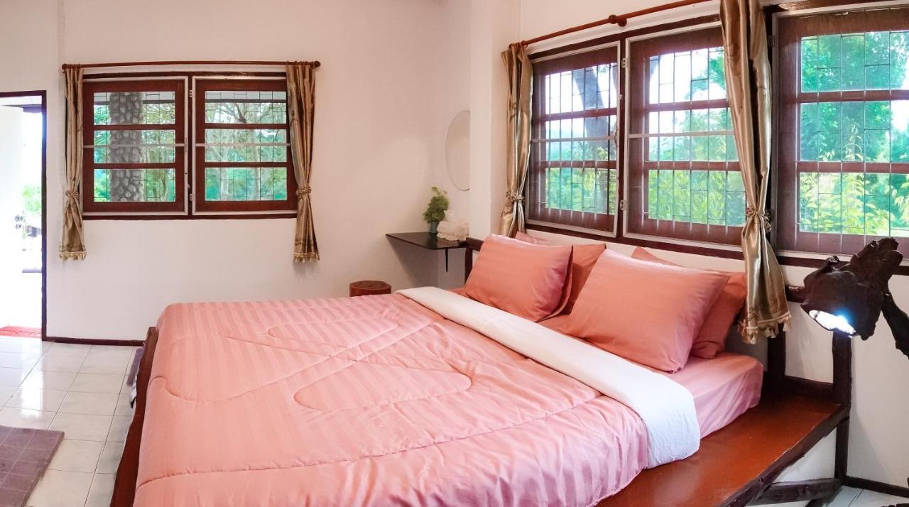 Nan Waterside Hong Bon Nern Bed and Breakfast Εξωτερικό φωτογραφία