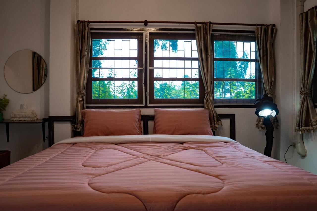 Nan Waterside Hong Bon Nern Bed and Breakfast Εξωτερικό φωτογραφία